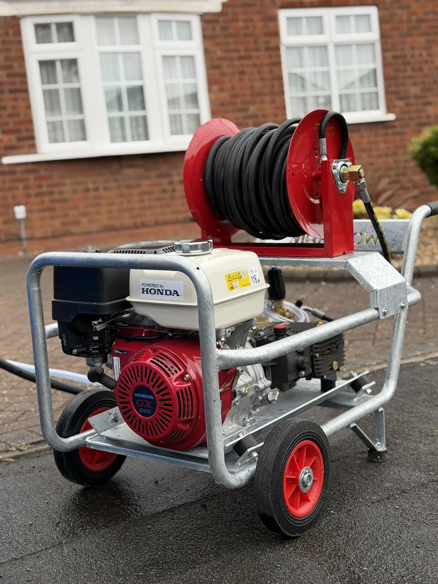 Hydro-Jet commercial grade pressure washing equipment